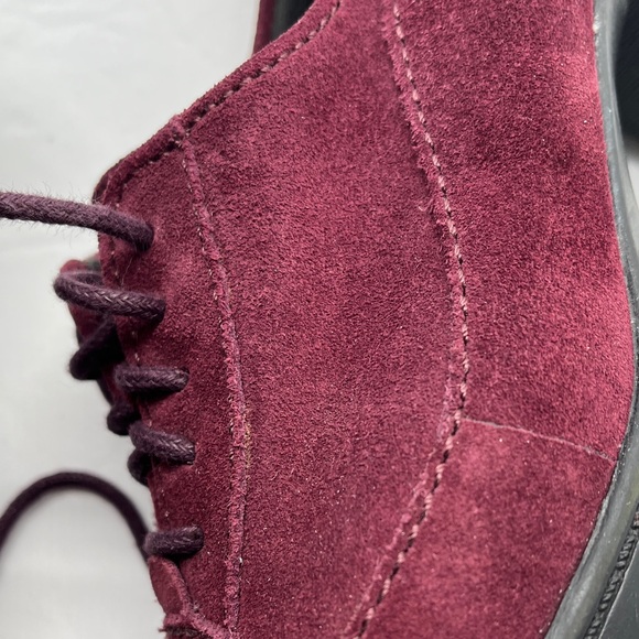 Clarks Bendables Suede Lace Up Heels Women 7 Burgundy Comfy Retro Academia Vamp - Picture 16 of 17